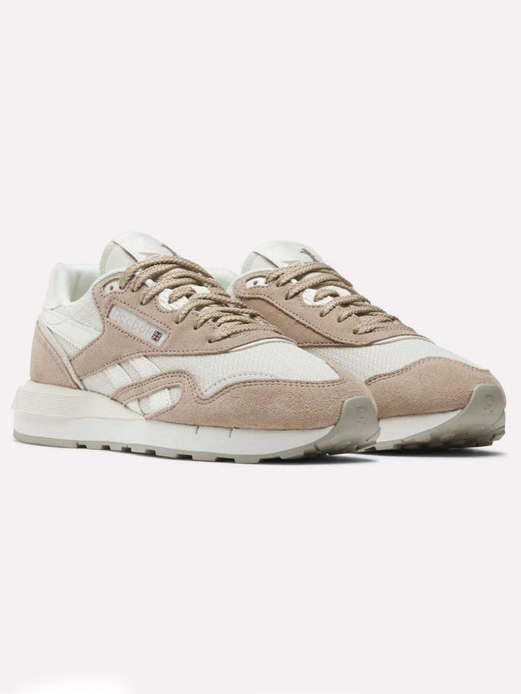 Classic Nylon 89 Alabaster/Grainy Grey/Chalk Shoes