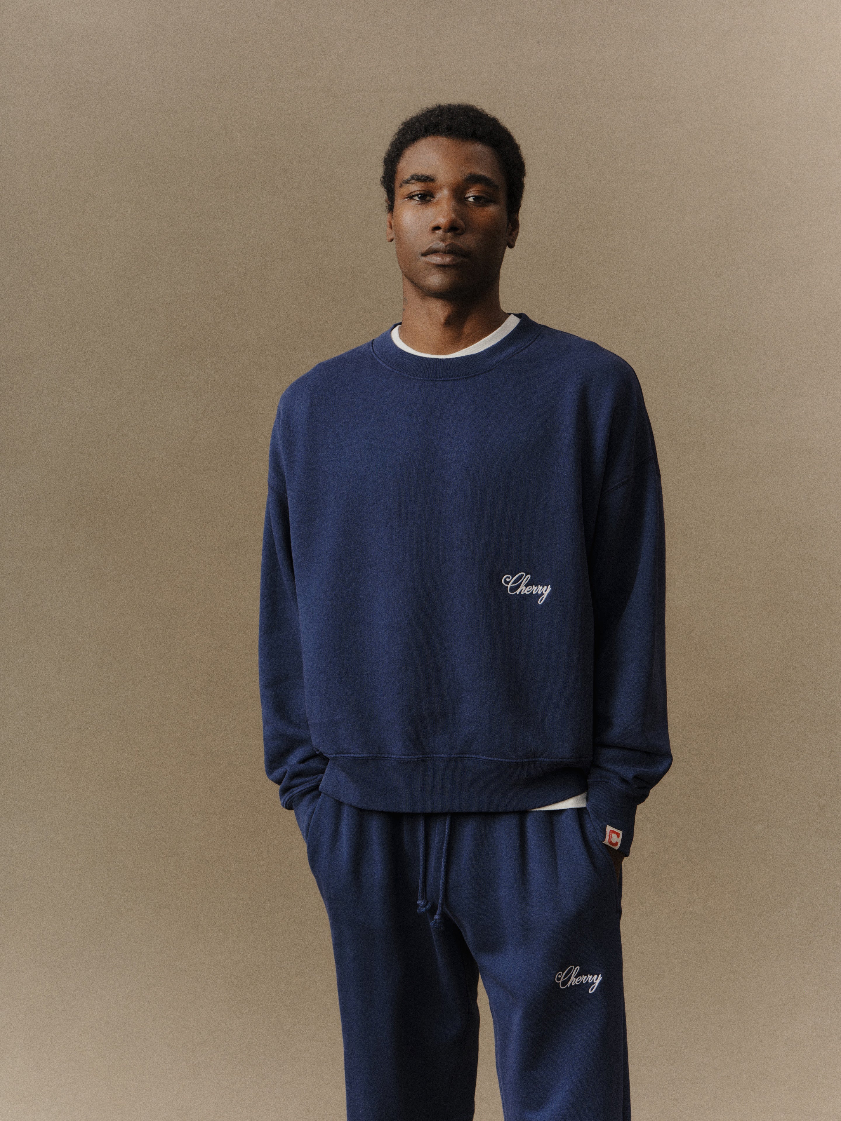 American Classic Crewneck (Navy)