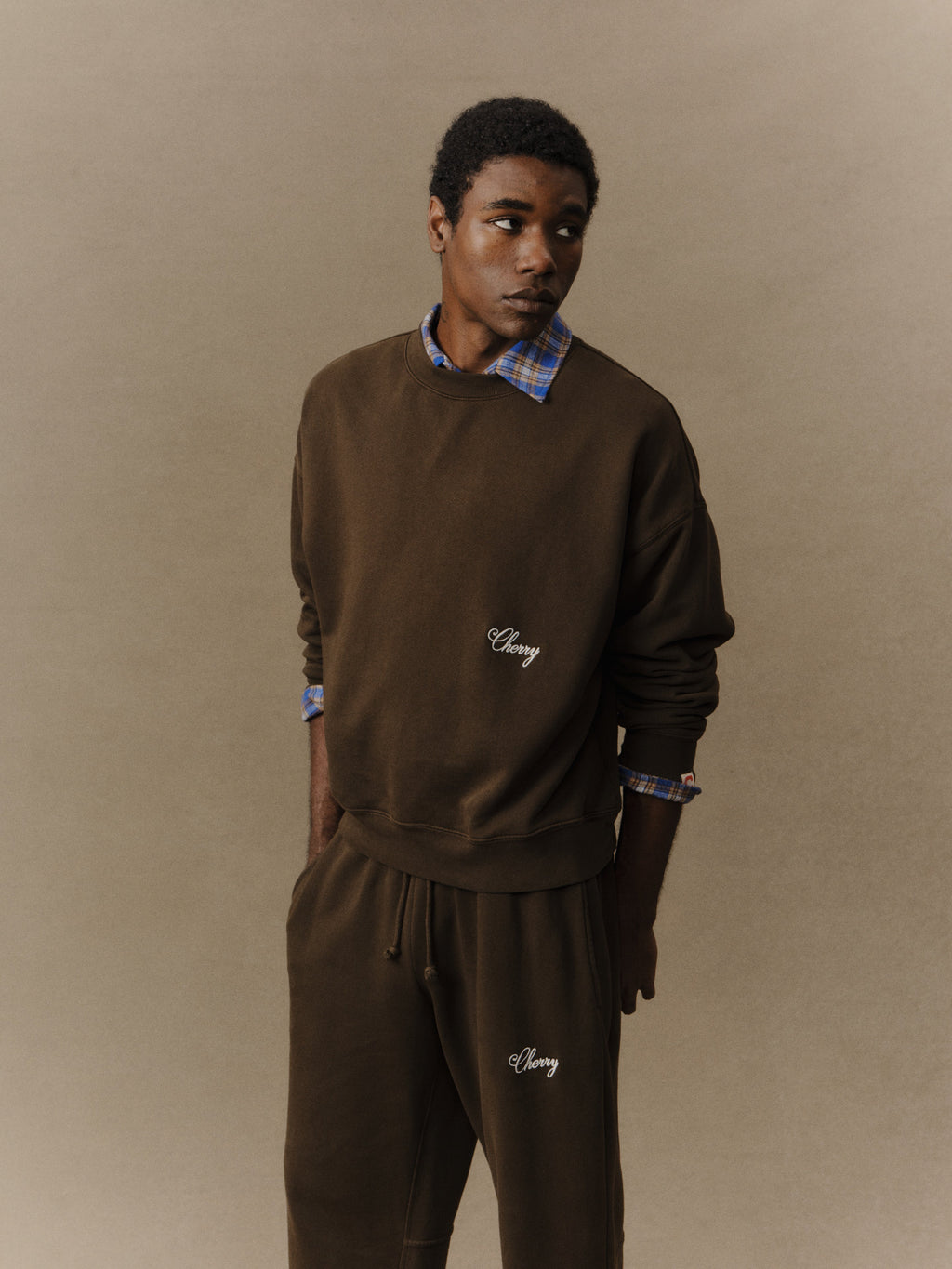 American Classic Crewneck (Chocolate)