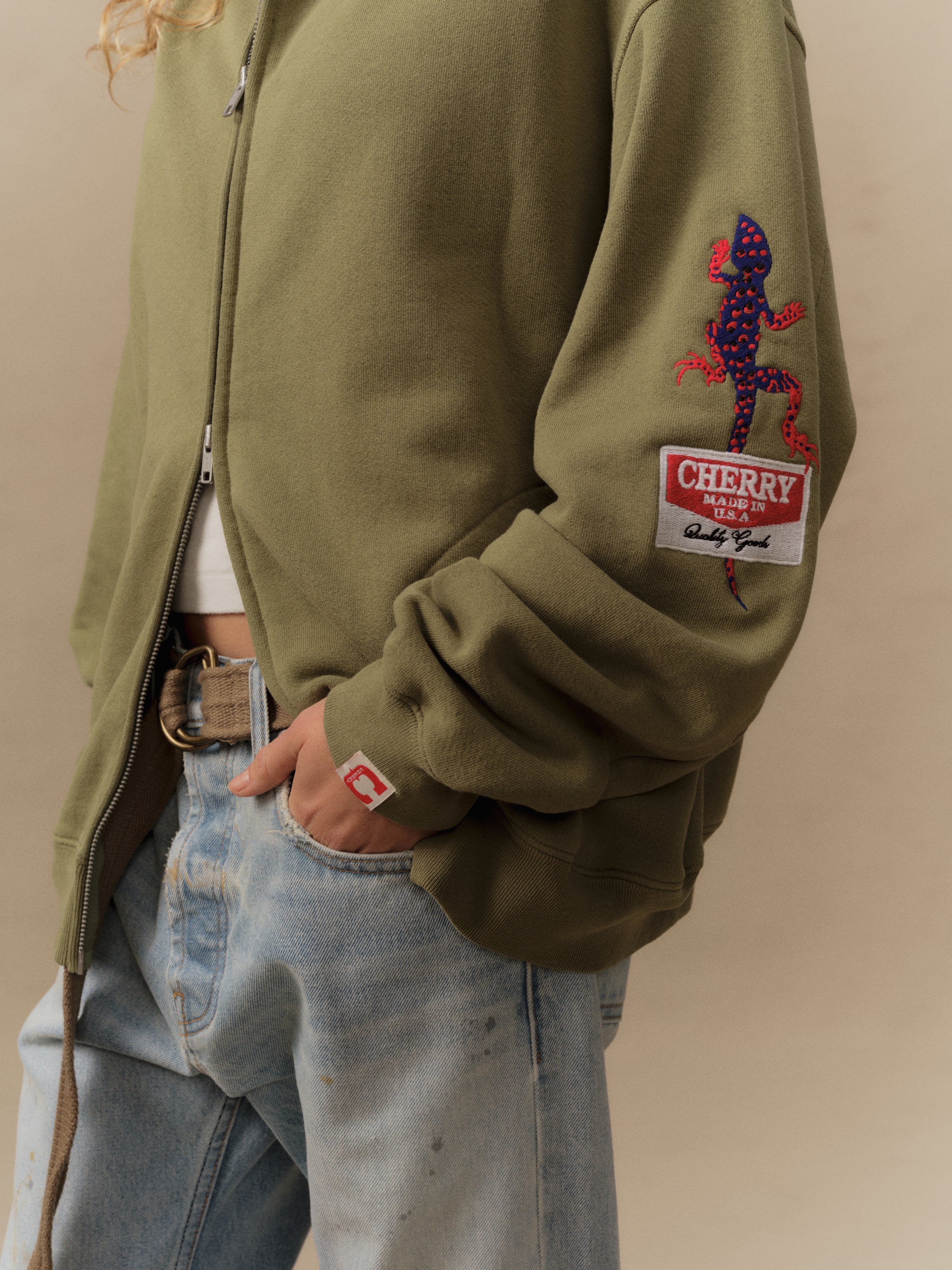 Gecko Zip Up Crew (Cactus)