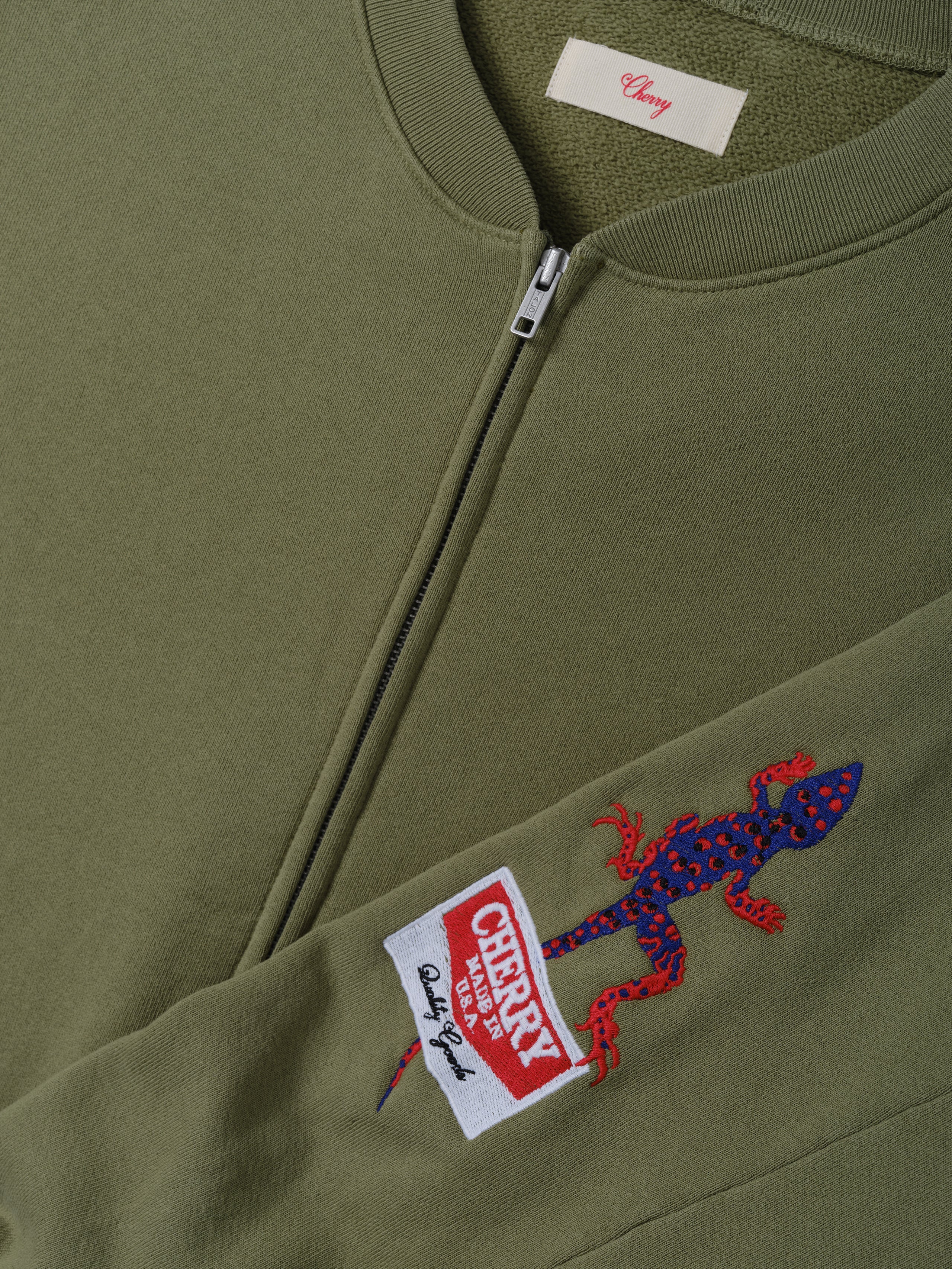 Gecko Zip Up Crew (Cactus)