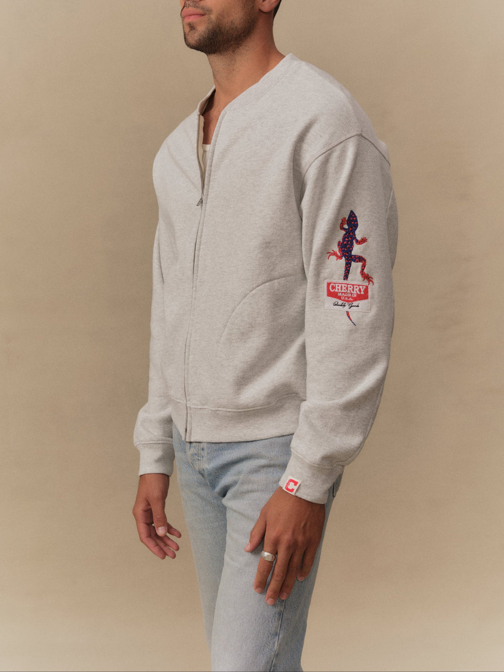Gecko Zip Up Crew (Heather Grey)