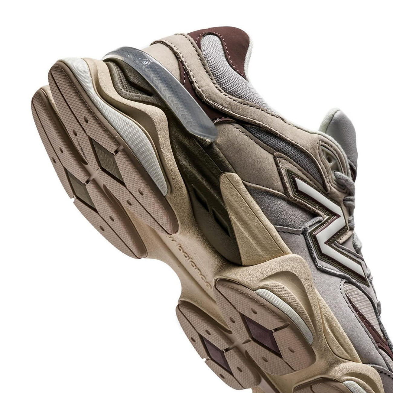 NB - 9060  "Grey Matter/Timberwolf"
