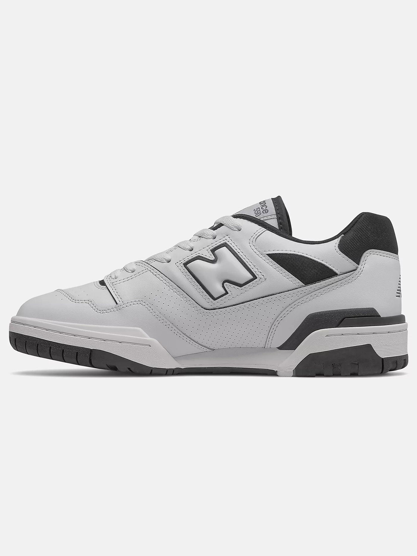 550 White/Black Shoes