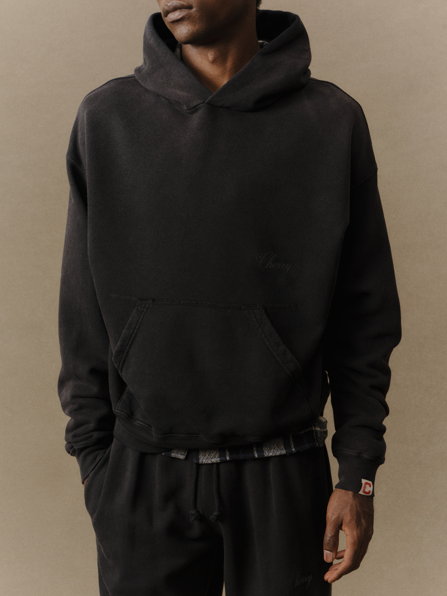 American Classic Pullover Hoodie (Vintage Black)