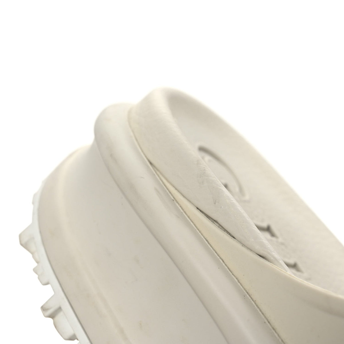 Soft Rubber Womens Interlocking G Platform 42mm Slide Sandals 40 Off White