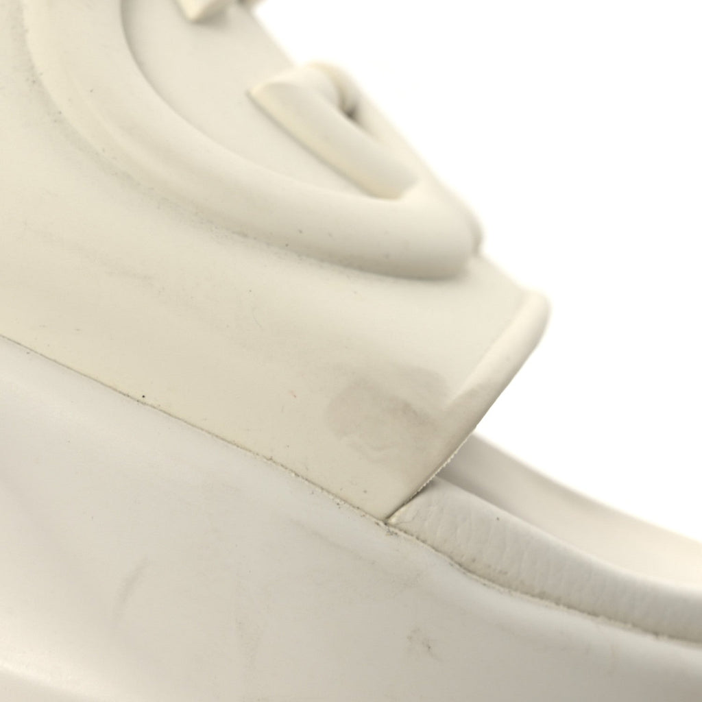 Soft Rubber Womens Interlocking G Platform 42mm Slide Sandals 40 Off White