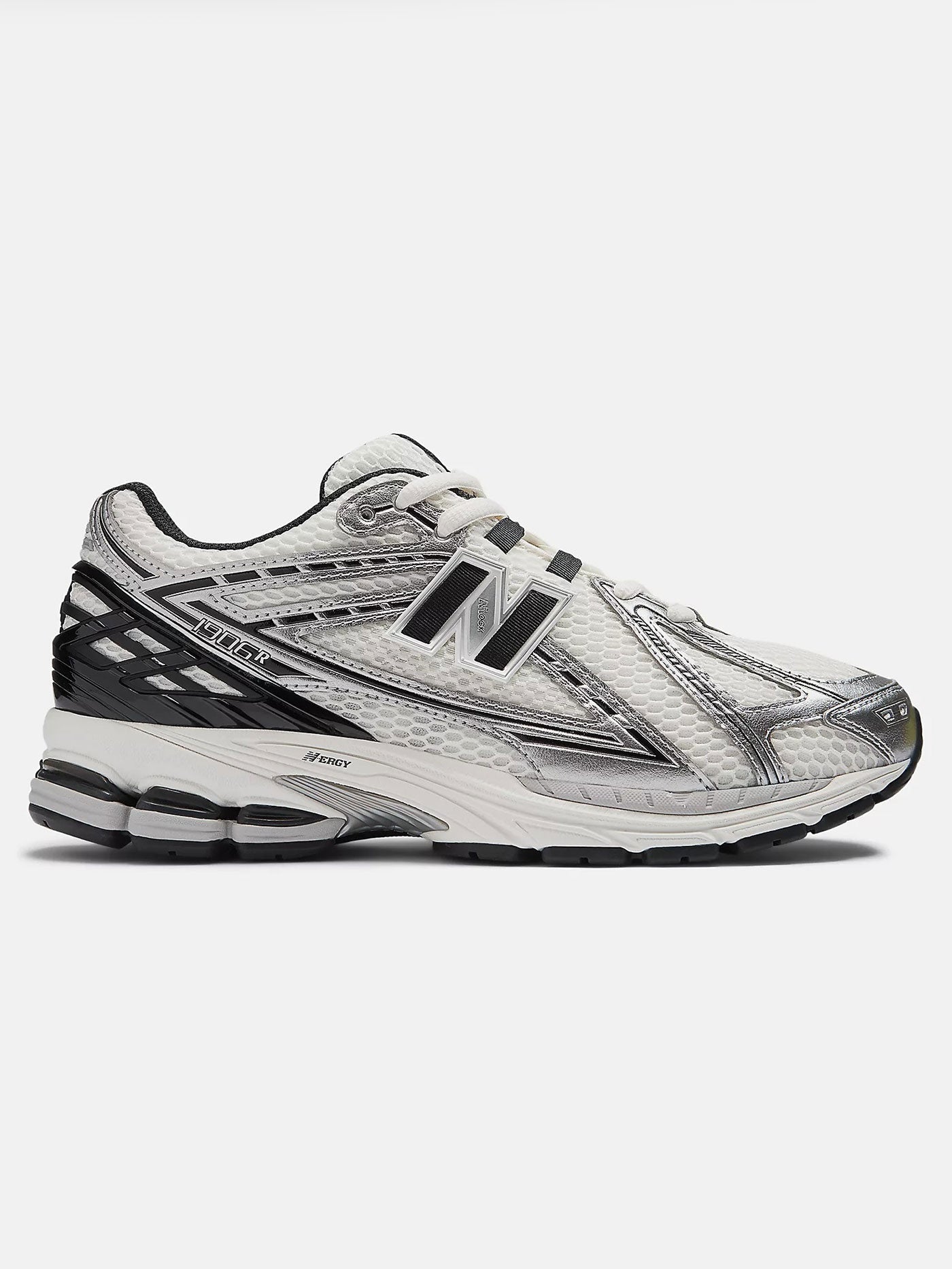 1906R Silver Metallic/Black/Sea Salt Shoes