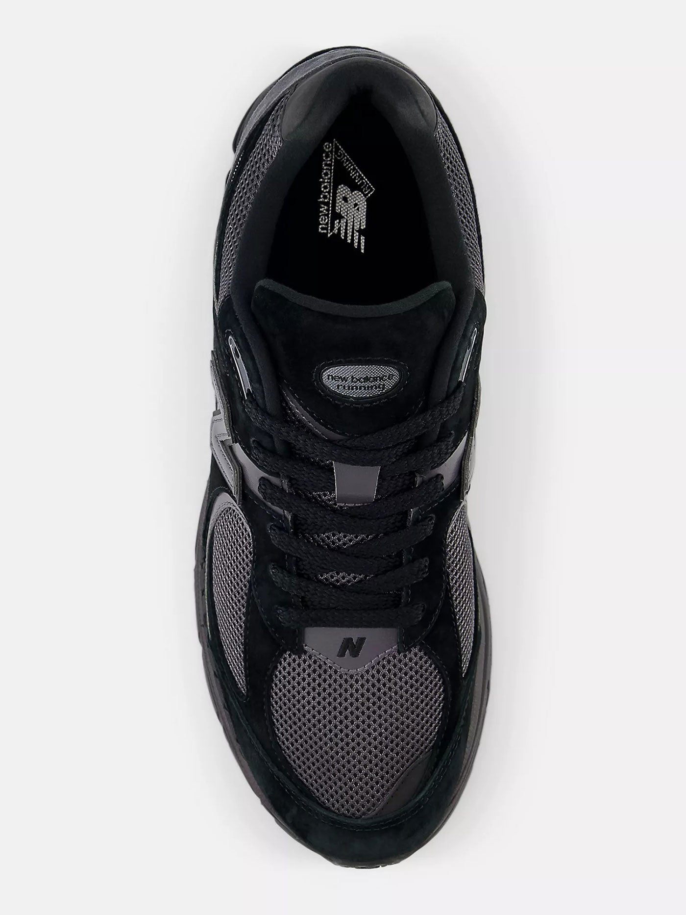2002r Black/Magnet Shoes