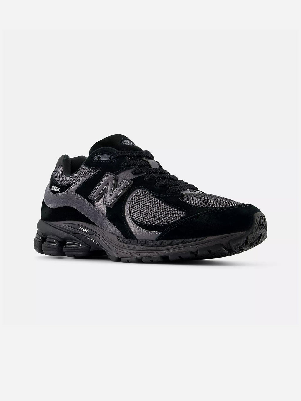 2002r Black/Magnet Shoes