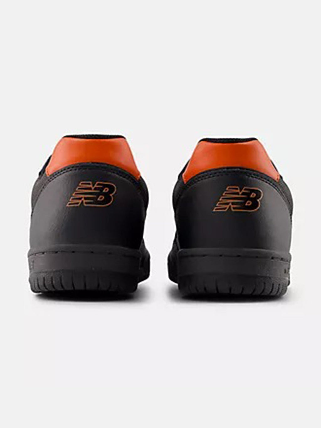 600 Tom Knox Black/Orange Shoes