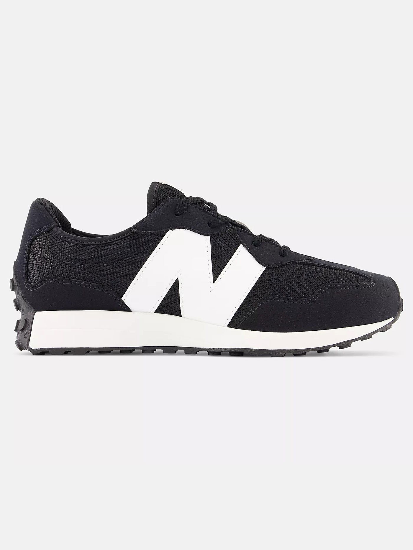327 Black/White Shoes (Youth 7-14)