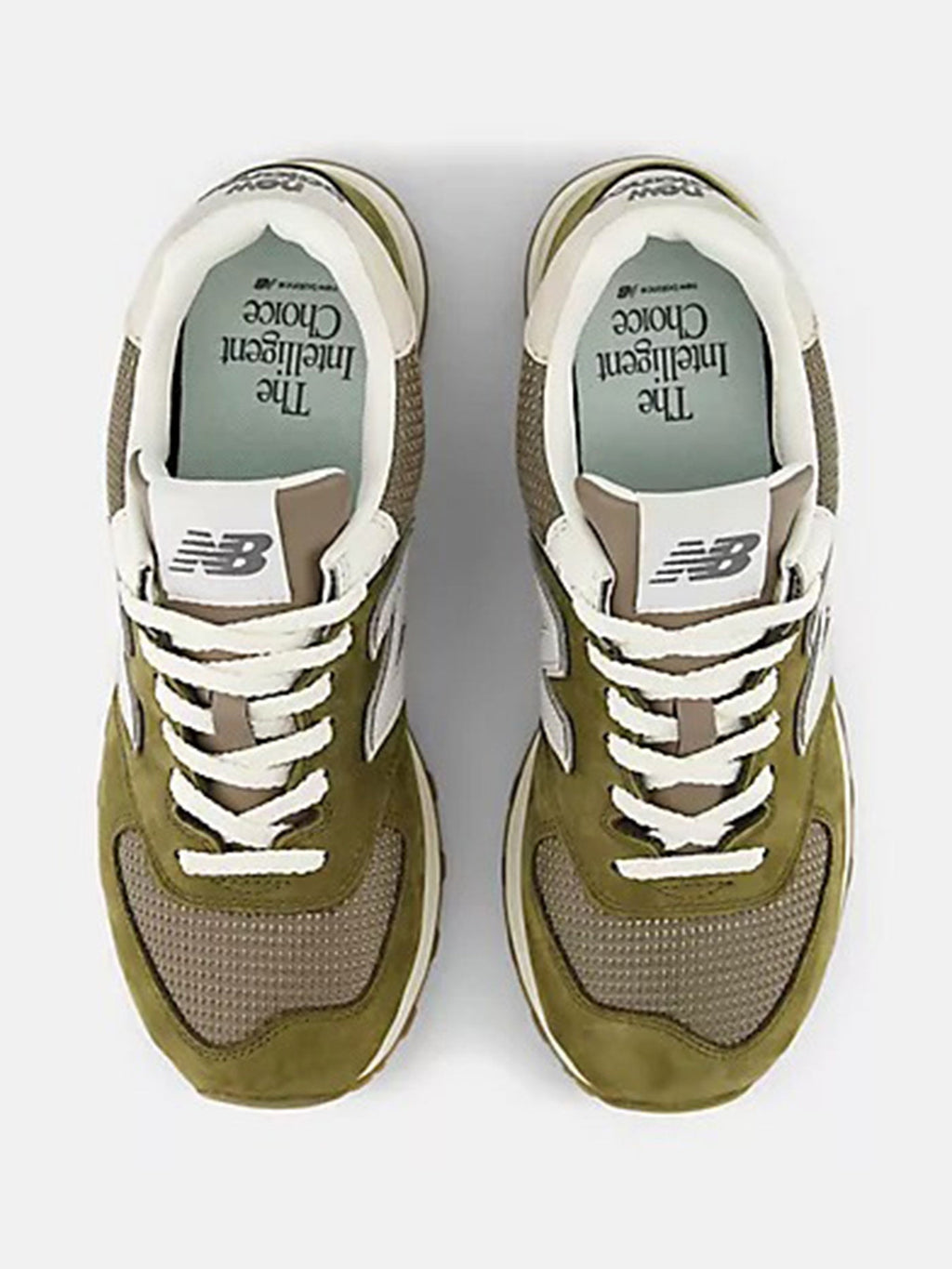 574 Calcium/Dark Silver Metallic Shoes