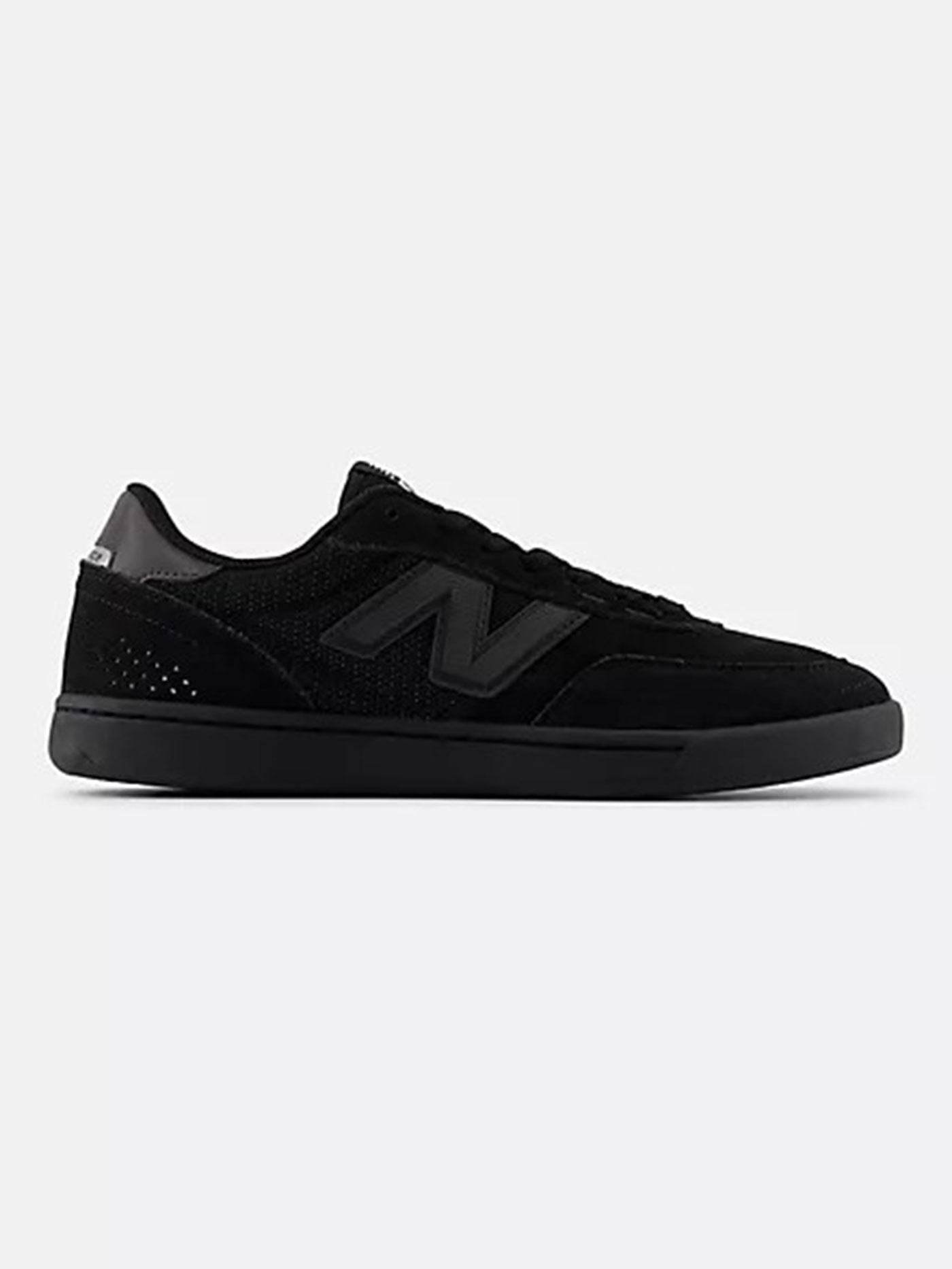 440 Black/Black Shoes